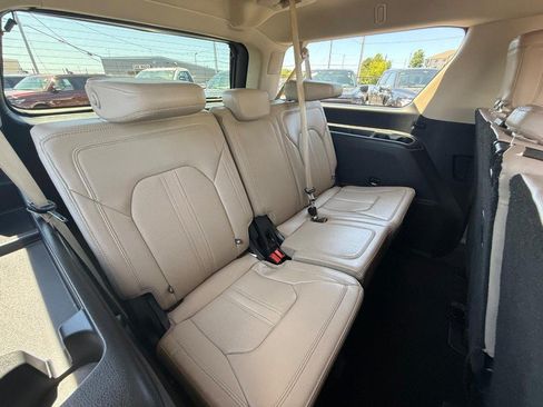 Certified 2023 Ford Expedition Max Limited AWD/4WD image 15