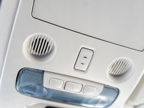 Used 2022 Ford EcoSport SE w/ SE Convenience Package image 32