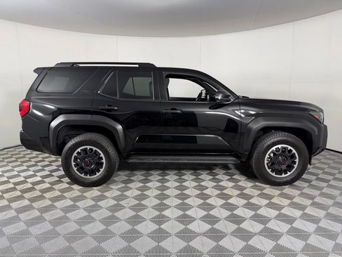 Used 2025 Toyota 4Runner TRD Off-Road AWD/4WD image 5
