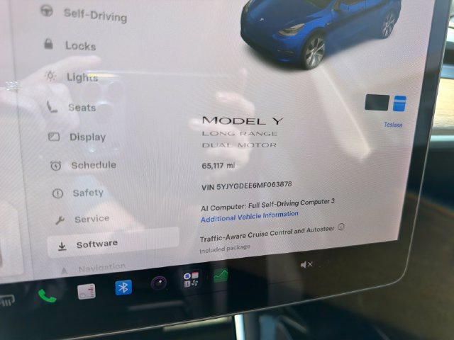 Used 2021 Tesla Model Y Long Range AWD/4WD image 27
