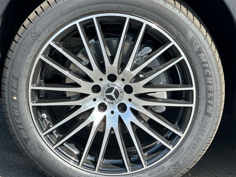 New 2026 Mercedes-Benz GLC 300 4MATIC image 32