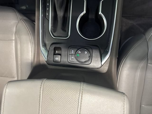 Used 2018 Chevrolet Traverse Premier AWD/4WD image 34