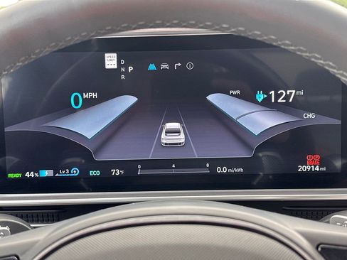 Used 2025 Hyundai Ioniq 6 SEL RWD image 28