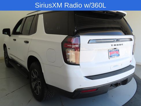 Used 2022 Chevrolet Tahoe Z71 w/ Luxury Package AWD/4WD image 6