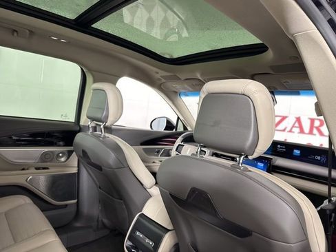 Used 2024 Lincoln Nautilus Reserve w/ Equipment Group 203A image 19