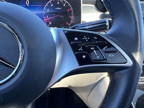 Certified 2025 Mercedes-Benz GLC 300 300 image 20