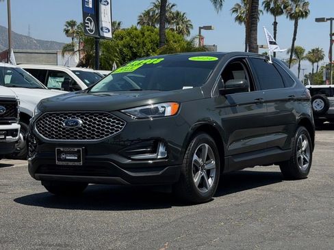 Certified 2024 Ford Edge SEL w/ Convenience Package AWD/4WD image 5