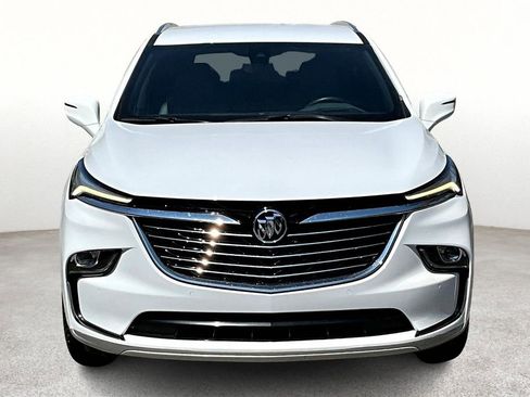 Used 2024 Buick Enclave Premium image 5