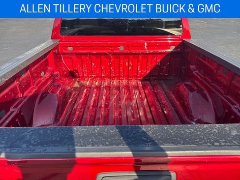 Used 2021 Chevrolet Colorado LT image 26