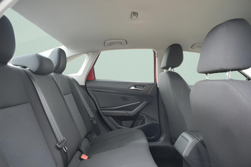 Used 2019 Volkswagen Jetta S w/ Driver Assistance Package FWD image 14