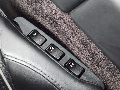 Used 2012 Aston Martin Virage Volante RWD image 23