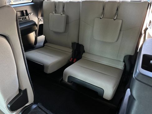 Used 2025 Toyota 4Runner SR5 AWD/4WD image 14