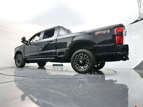 New 2026 Ford F250 Platinum AWD/4WD image 30