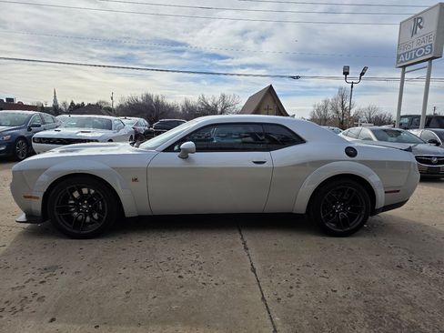 Used 2021 Dodge Challenger R/T Scat Pack image 4