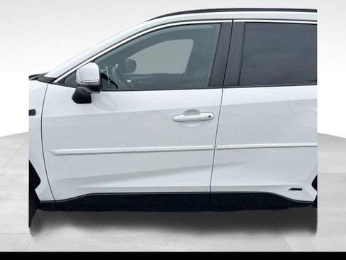 Used 2023 Toyota RAV4 SE w/ Weather & Moonroof Package image 3