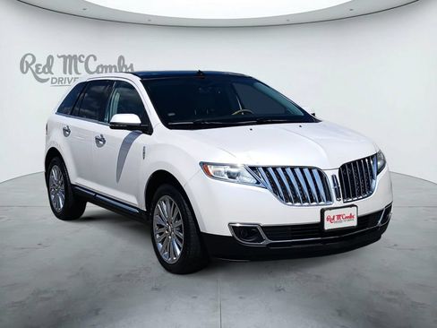 Used 2015 Lincoln MKX FWD w/ Equipment Group 102A image 7