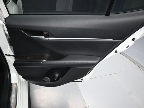 Certified 2022 Toyota Camry XSE image 32