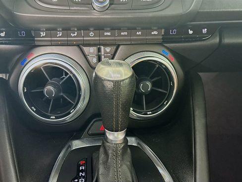 Used 2016 Chevrolet Camaro LT RWD image 16