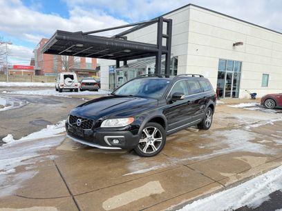 Used 2015 Volvo XC70 T5 Premier w/ Proximity Package