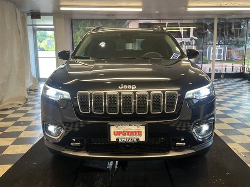 Used 2022 Jeep Cherokee Limited w/ Elite Package AWD/4WD image 2
