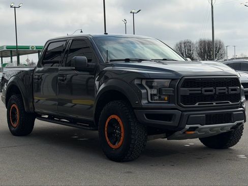 Used 2018 Ford F150 Raptor w/ Equipment Group 802A Luxury image 13