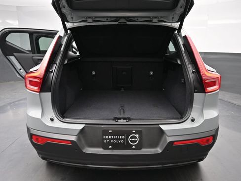 Used 2026 Volvo XC40 B5 Plus AWD/4WD image 16