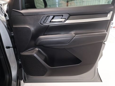 Certified 2025 GMC Terrain Elevation w/ Black Edition AWD/4WD image 19