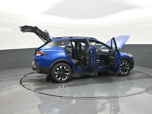 Used 2024 Kia Sportage X-Line w/ X-Line Premium Package image 35