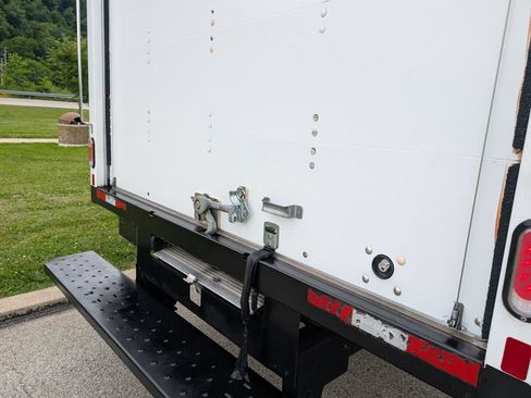 Used 2024 Chevrolet Express 3500 w/ Power Convenience Package RWD image 37