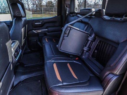 Used 2021 GMC Sierra 1500 AT4 w/ AT4 Value Package AWD/4WD image 43