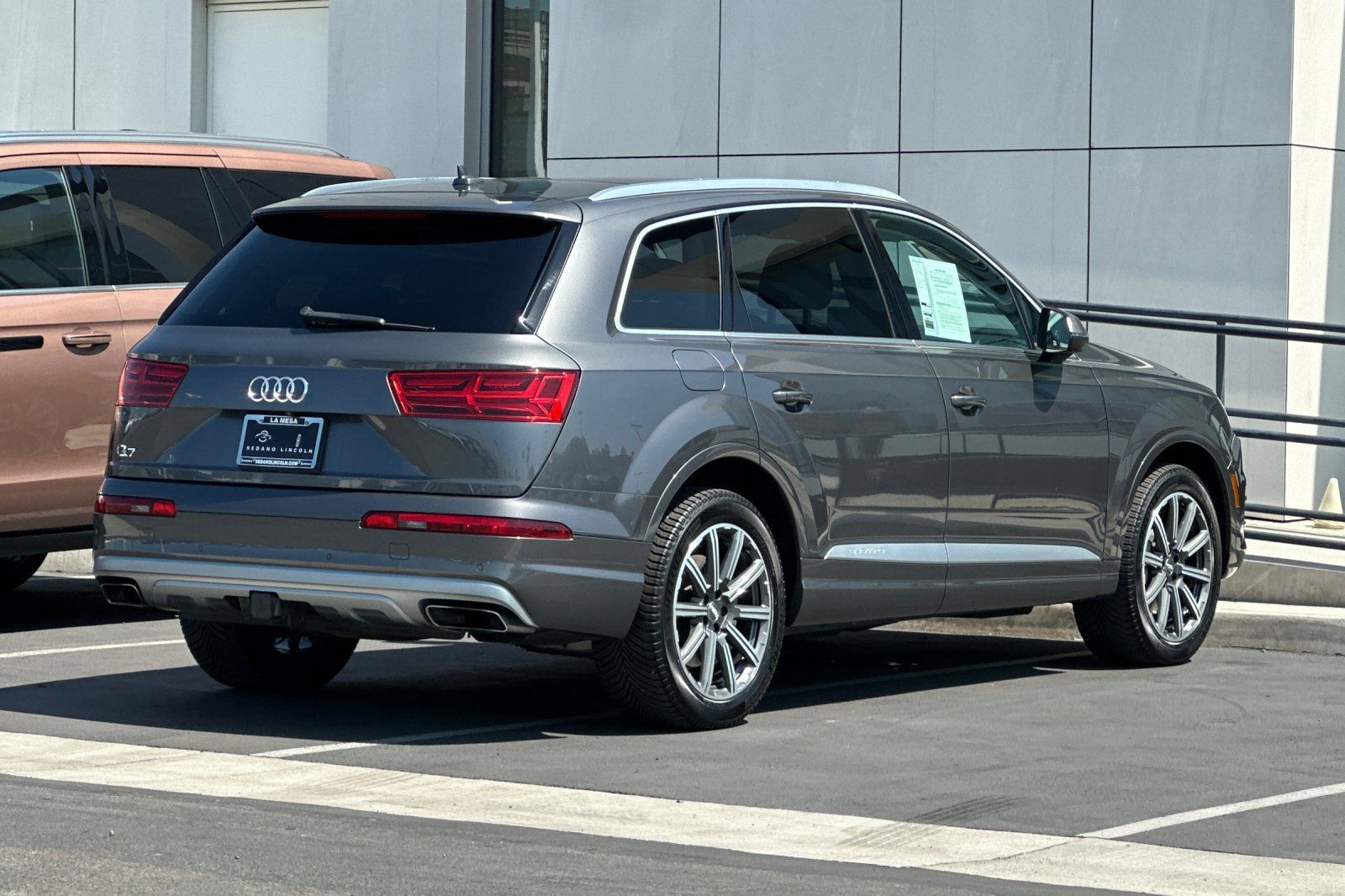 Used 2019 Audi Q7 2.0T Premium w/ Convenience Package AWD/4WD image 3