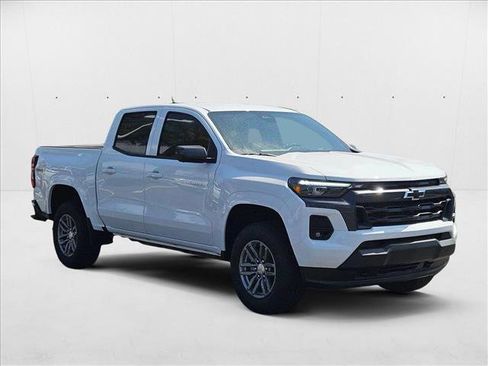 New 2025 Chevrolet Colorado LT w/ LT Convenience Package image 7