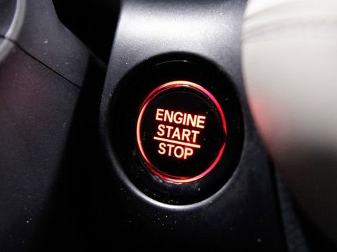 Certified 2023 Honda HR-V LX image 30