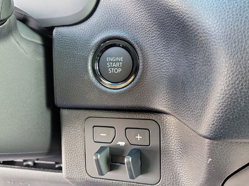 New 2026 Toyota Tundra SR5 AWD/4WD image 28