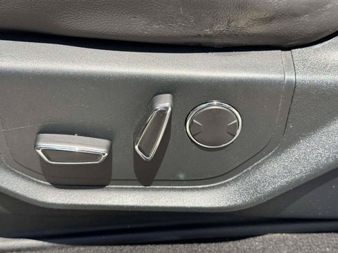 Used 2019 Ford F250 Lariat AWD/4WD image 17
