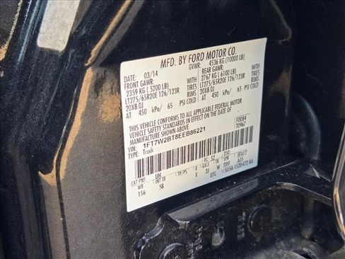 Used 2014 Ford F250 Lariat w/ Lariat Ultimate Package image 20