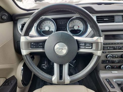 Used 2011 Ford Mustang Premium w/ 202A Rapid Spec Order Code image 31