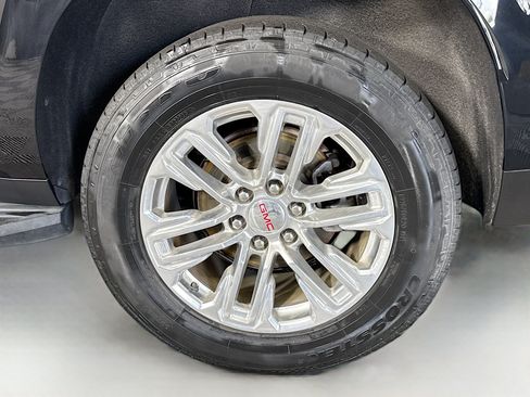 Used 2021 GMC Yukon XL SLT AWD/4WD image 37