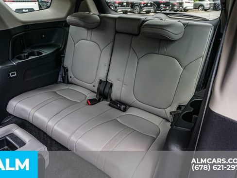 Used 2025 Honda Pilot EX-L image 22