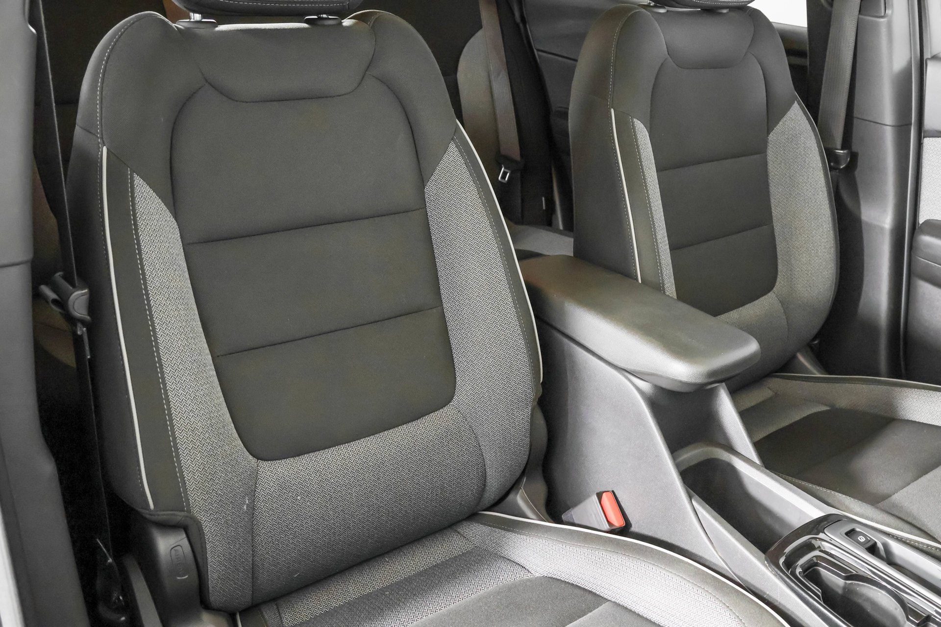 Used 2024 Chevrolet TrailBlazer LT w/ Driver Confidence Package FWD image 44
