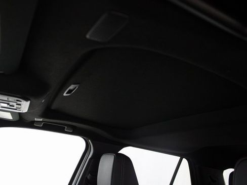 Used 2025 Toyota 4Runner TRD Off-Road Premium image 16