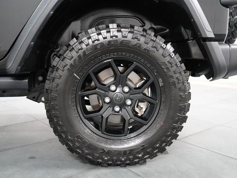 Used 2025 Jeep Wrangler Unlimited Sport AWD/4WD image 29
