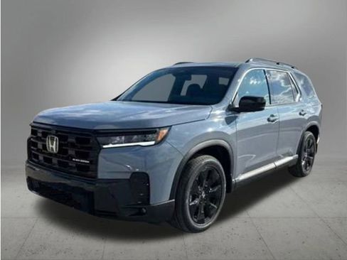 New 2026 Honda Pilot Black Edition image 1