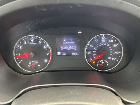 Used 2023 Kia Seltos LX AWD/4WD image 15