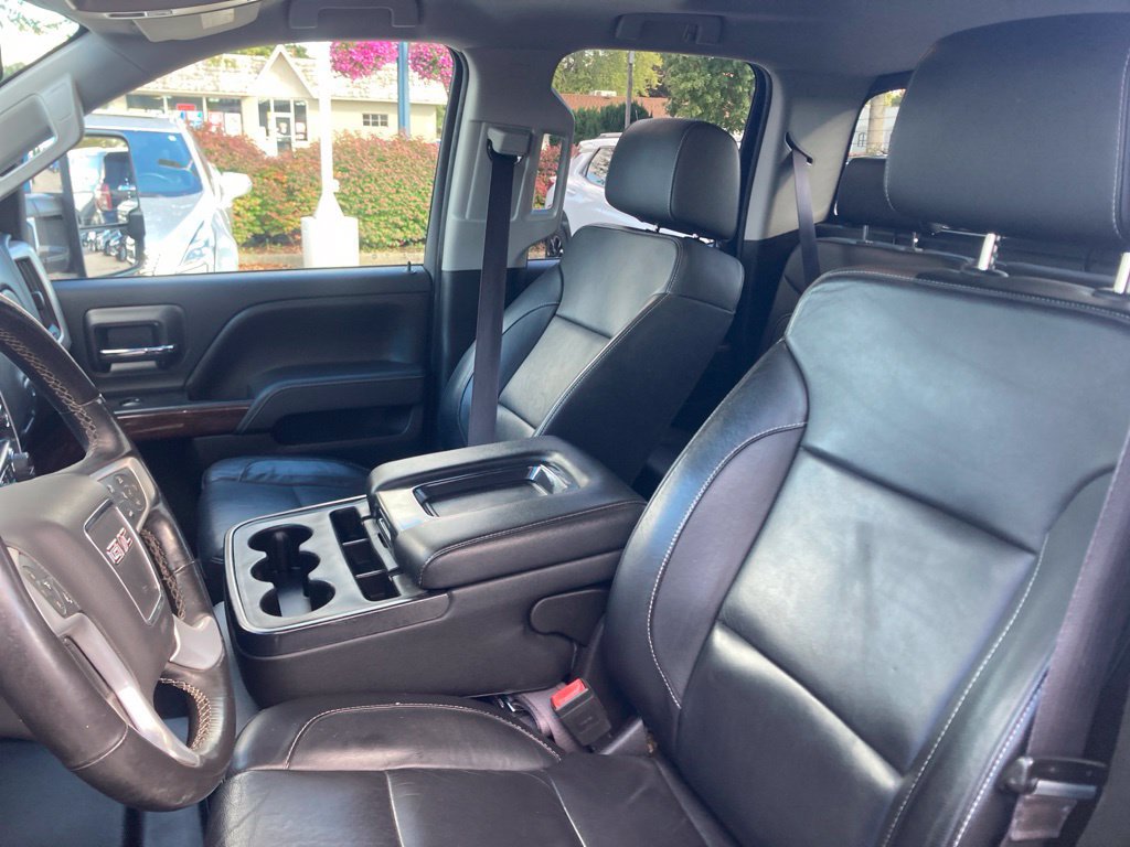 Used 2017 GMC Sierra 1500 SLT w/ SLT Premium Package AWD/4WD image 19