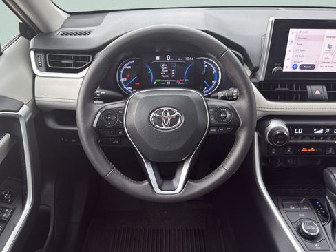 Used 2023 Toyota RAV4 XLE w/ Convenience Package AWD/4WD image 14