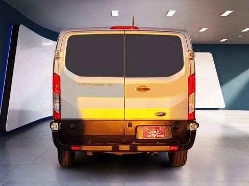 Used 2019 Ford Transit 150 148 Low Roof RWD image 4