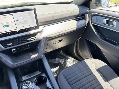 New 2026 Ford Explorer ST-Line w/ ST-Line Street Pack AWD/4WD image 15