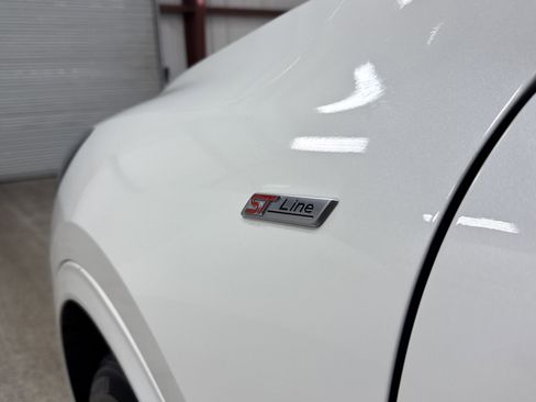 Used 2023 Ford Escape ST-Line Select w/ Tech Pack #2 image 3