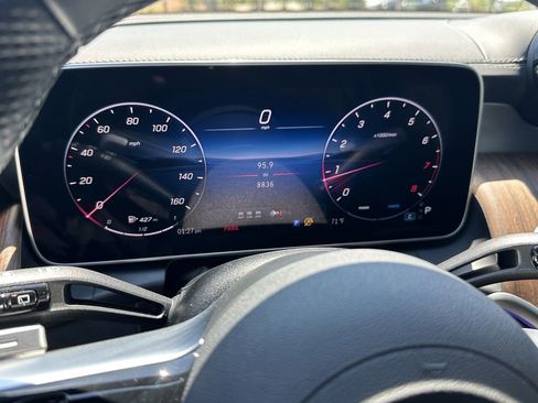 Certified 2025 Mercedes-Benz GLC 300 4MATIC image 28